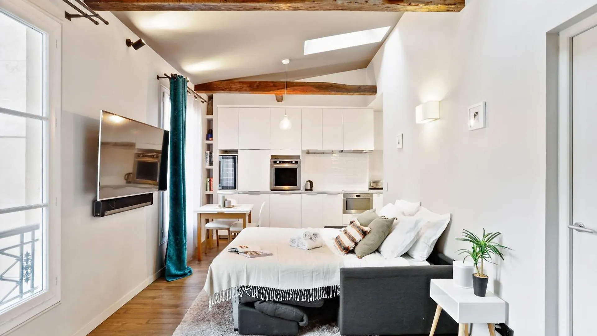 아파트 Eiffel Tower & Champ De Mars - 1Br - Cityapartmentstay 파리